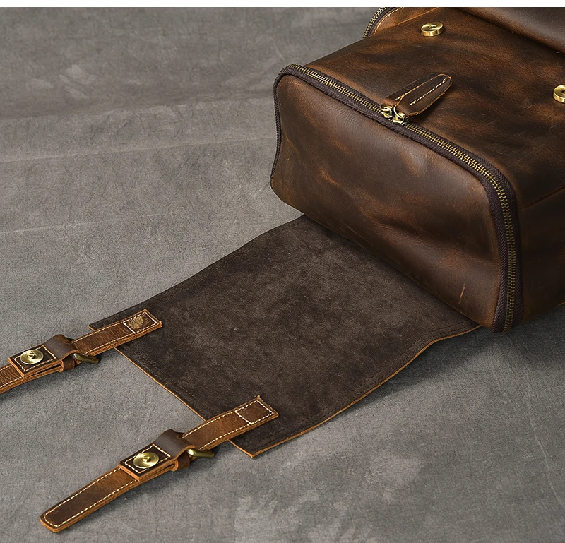 Vintage Genuine Leather Backpack – Large Capacity Hiking Bag